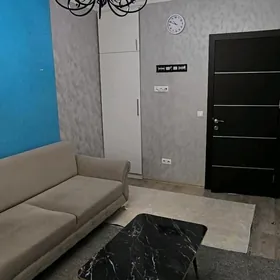 1 мкр Азади 2 комн