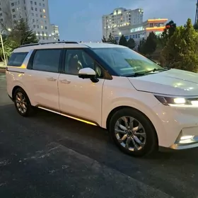 Kia Carnival 2021
