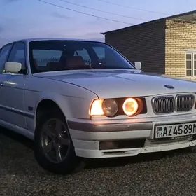 BMW 525 1989