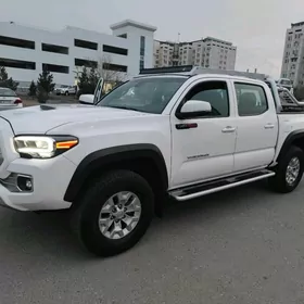 Toyota Tacoma 2022