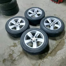 Toyota disga taker R16