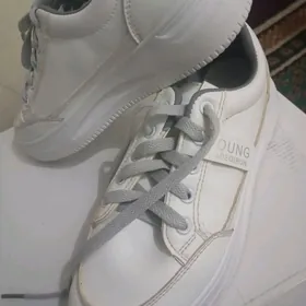 КРАСОВКИ, РАЗМЕР 39