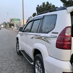 Toyota Land Cruiser Prado 2004