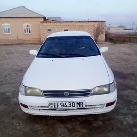 Toyota Corona 1993