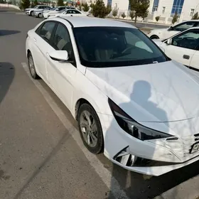 Hyundai Elantra 2021