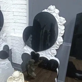 Памятники Портреты Mramor Daş