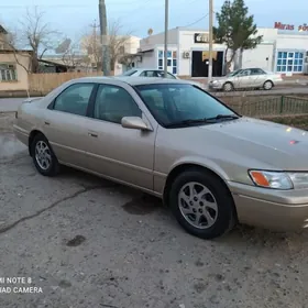 Toyota Camry 1997