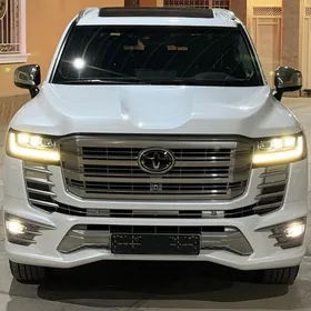 Toyota Land Cruiser 2024