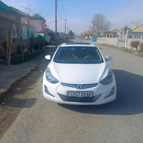 Hyundai Elantra 2011