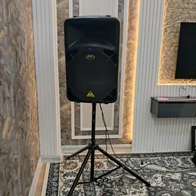 Aparat pazuchka Behringer