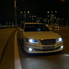 Hyundai Grandeur 2010