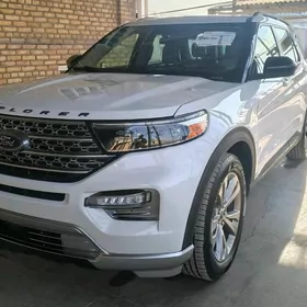 Ford Explorer 2021