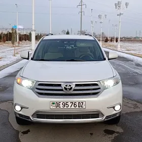 Toyota Highlander 2013