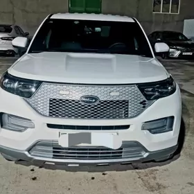 Ford Explorer 2021