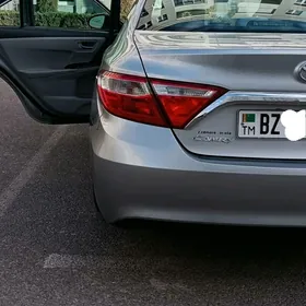 Toyota Camry 2017