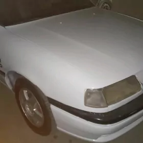 Opel Vectra 1990