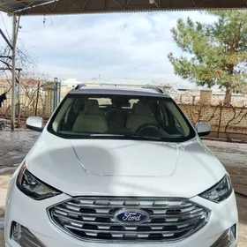 Ford Edge 2023