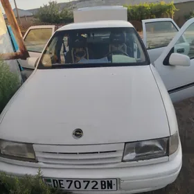 Opel Vectra 1992