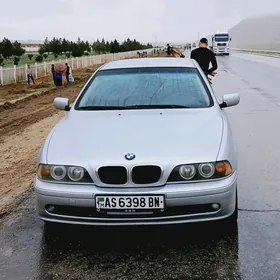 BMW E39 1998