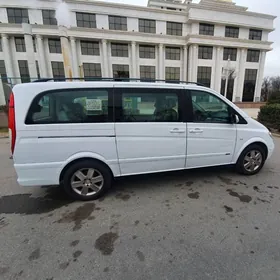 Mercedes-Benz Viano 2008