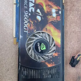 Видео карта Zotak