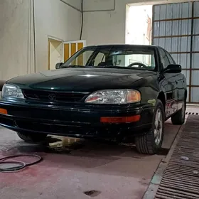 Toyota Camry 1993