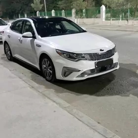 Kia Optima 2019