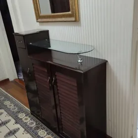 Тумба в прихожую