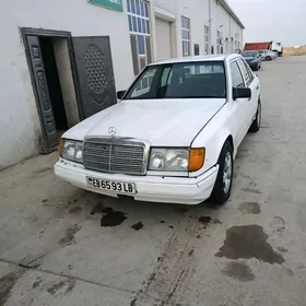 Mercedes-Benz 230E 1991