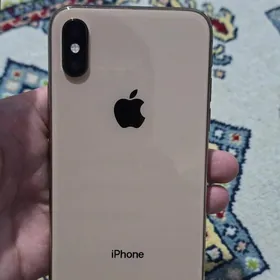 iPhone XS gold