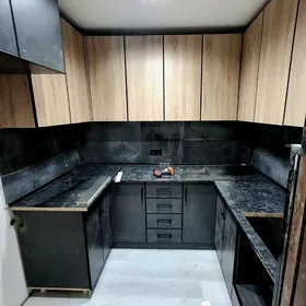 MEBEL KUHNIYA GARNITUR