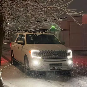 Ford Expedition 2020