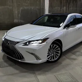 Lexus ES 350 2022