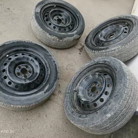 Corolla diska teker 205 55 16