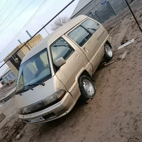 Toyota Town Ace 1989