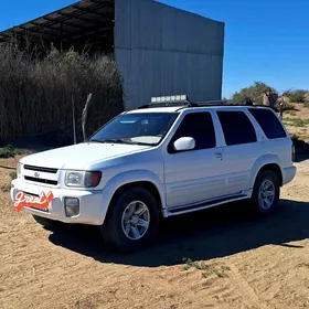 Nissan Pathfinder 1999