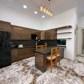 satlyk mir7 2komnat 1 etaj