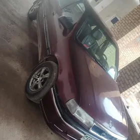 Opel Vectra 1990