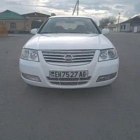 Nissan Sunny 2010