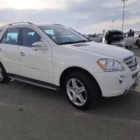 Mercedes-Benz ML350 2011