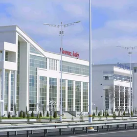 Obezdnoý 1nji etaž 500m²magazi