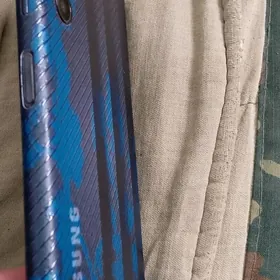 самсунг м 13