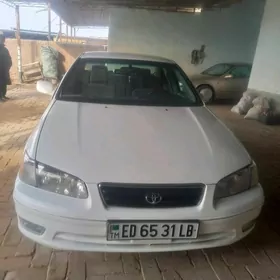 Toyota Camry 1998