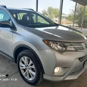 Toyota RAV4 2014