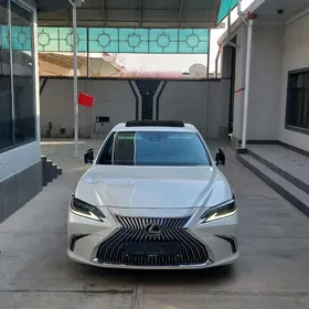 Lexus ES 350 2021