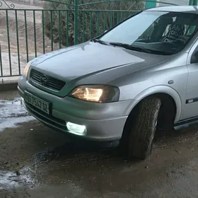 Opel Astra 1999