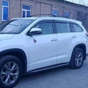 Toyota Highlander 2016