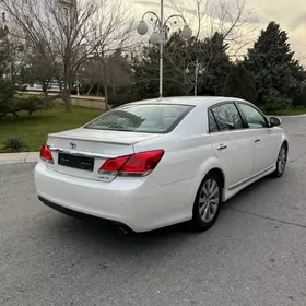 Toyota Avalon 2011