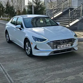 Hyundai Sonata 2022