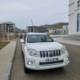 Toyota Land Cruiser Prado 2012